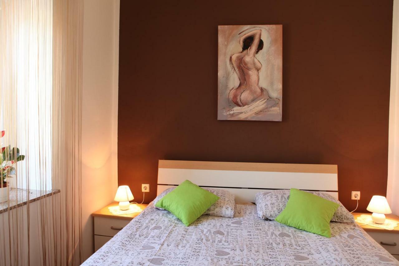 Apartman Pio 塞尼 外观 照片